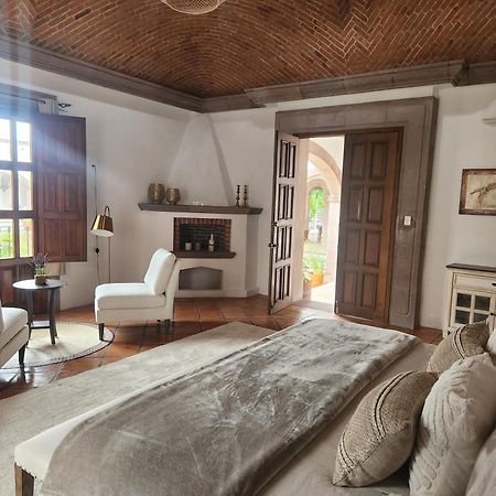 Tres Fuentes Dickinson Hotel Boutique サン・ミゲル・デ・アジェンデ エクステリア 写真
