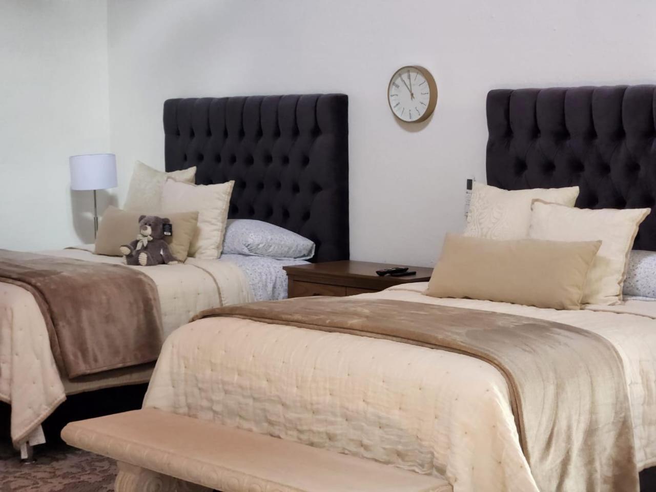 Tres Fuentes Dickinson Hotel Boutique サン・ミゲル・デ・アジェンデ エクステリア 写真