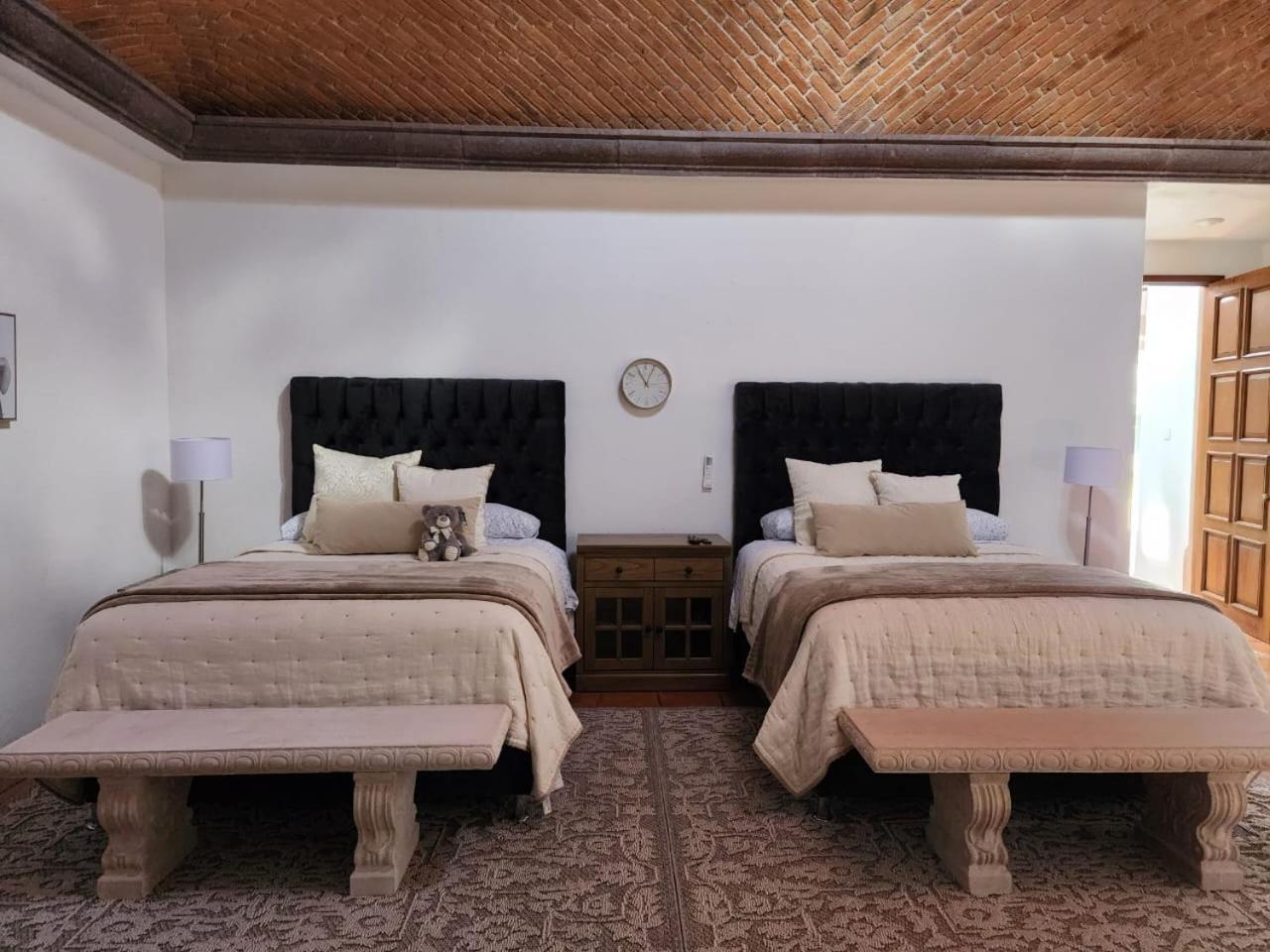 Tres Fuentes Dickinson Hotel Boutique サン・ミゲル・デ・アジェンデ エクステリア 写真